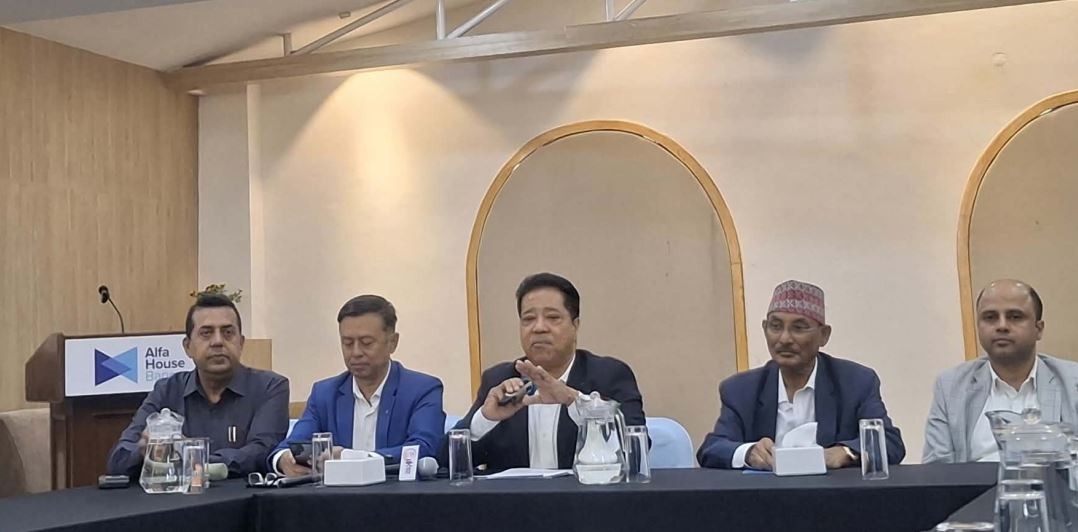 विदेशी विद्यार्थी भित्र्याएर वार्षिक ३० अर्ब रुपियाँ आर्जन गर्न सकिने